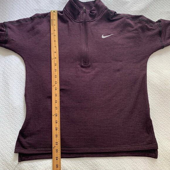 Nike Running Dri-Fit maroon long sleeve thumb holes lightweight sweatshirt - Picture 10 of 10